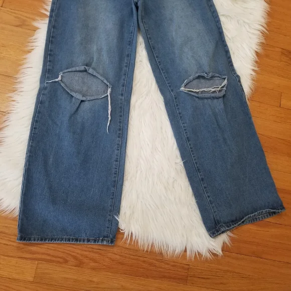 SHEIN High Waist Wide Leg Jeans with Holes on the Knees Color Washed Blue Size M - Picture 4 of 16